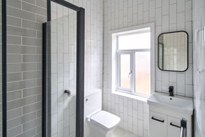 Photo 33- click for photo gallery